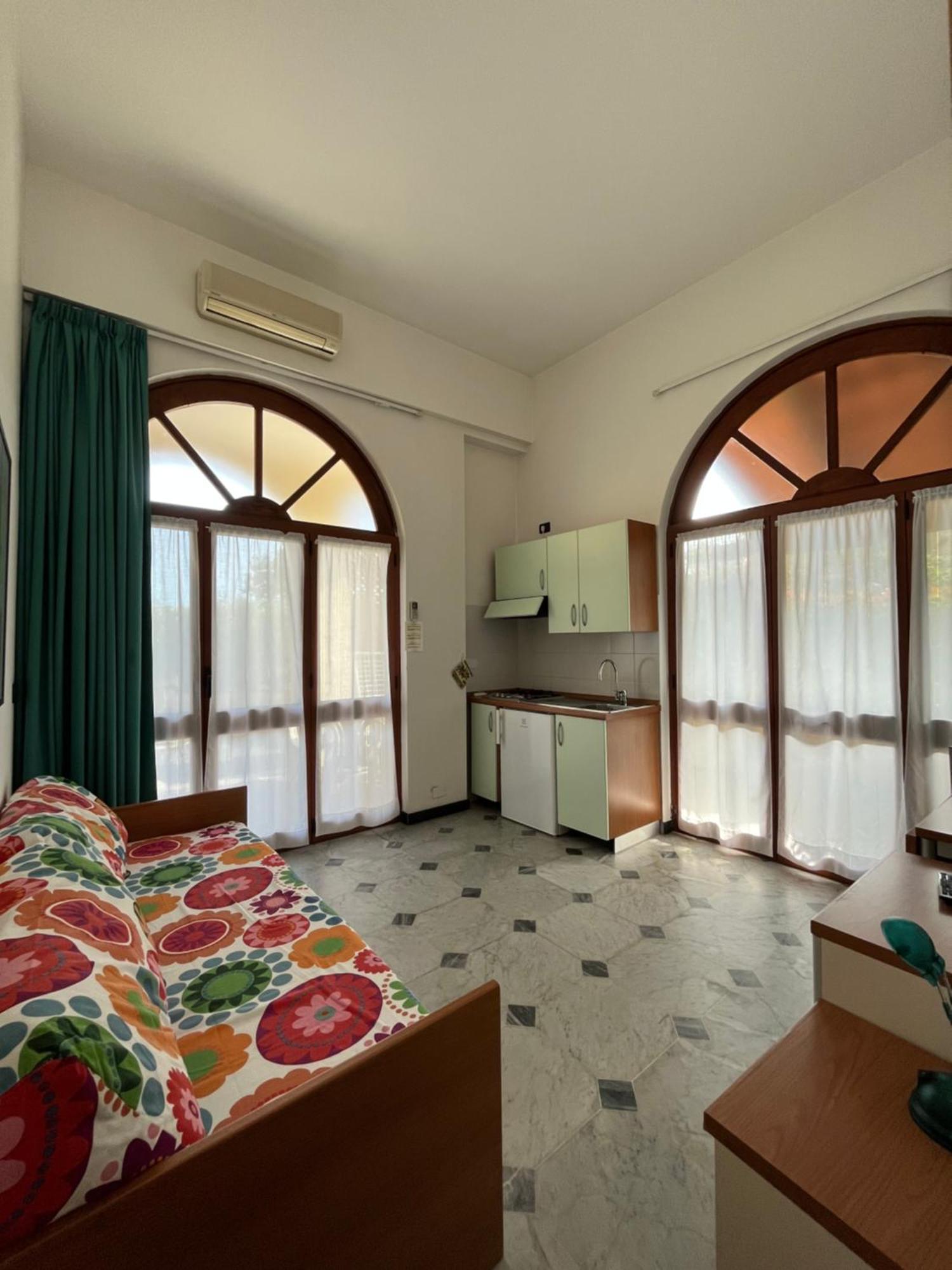 Residence Pian Dei Boschi Pietra Ligure Dış mekan fotoğraf