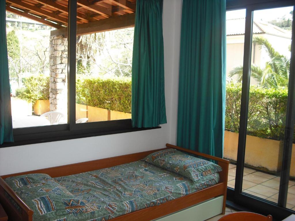 Residence Pian Dei Boschi Pietra Ligure Oda fotoğraf